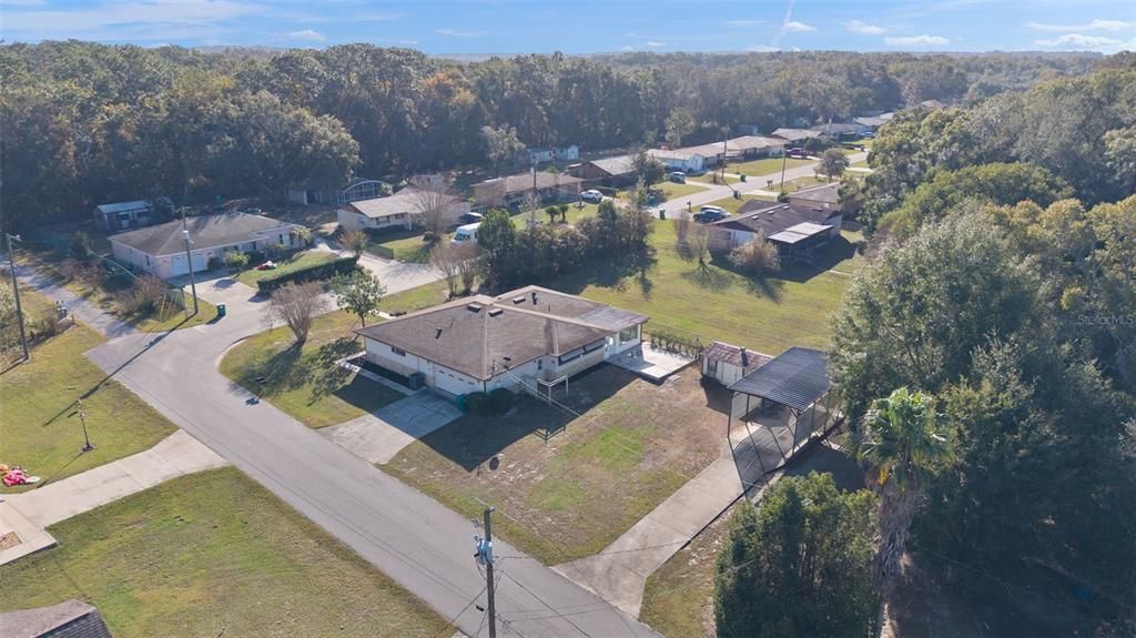 На продажу: $249,900 (3 спален, 2 ванн, 1896 Квадратных фут)