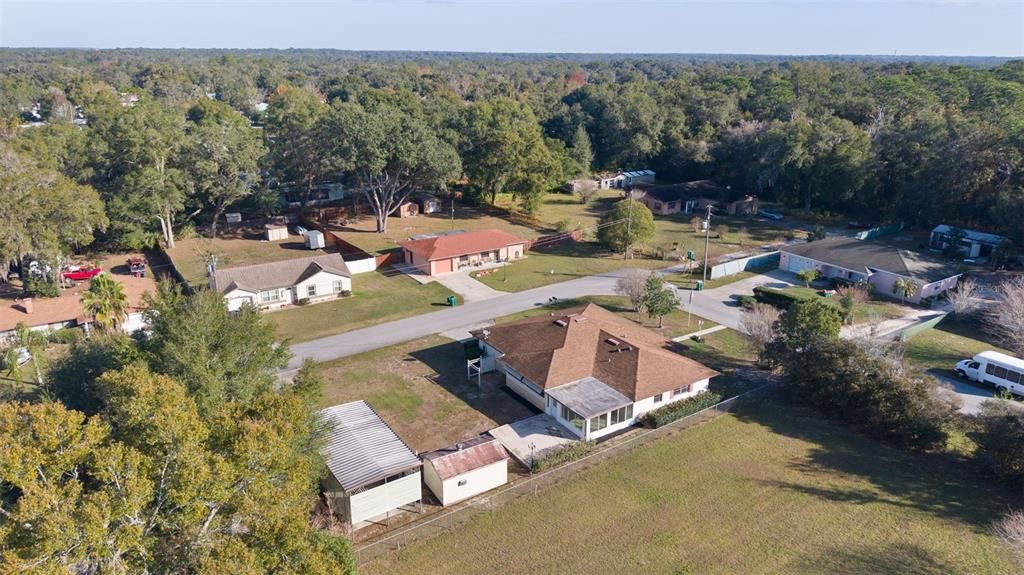 На продажу: $249,900 (3 спален, 2 ванн, 1896 Квадратных фут)