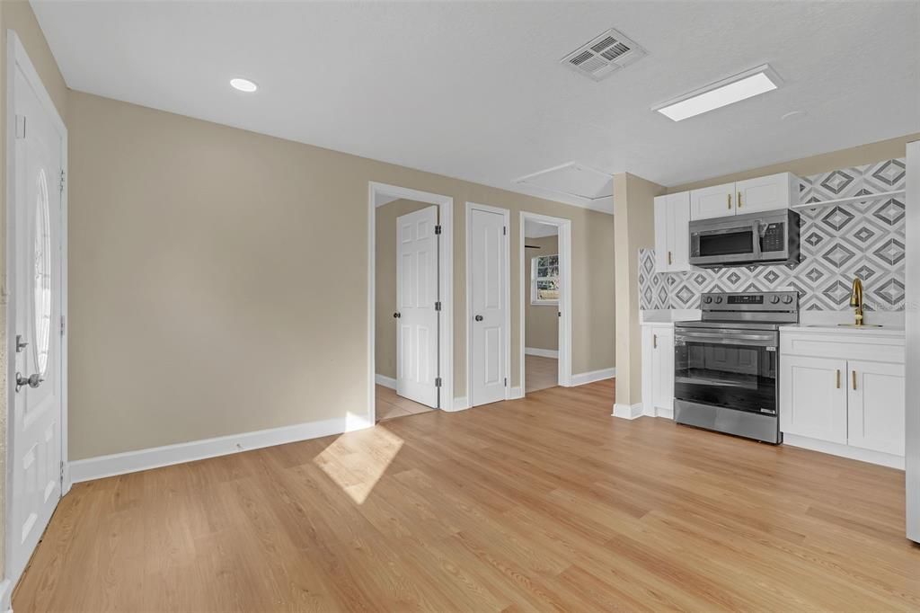 En Venta: $262,000 (3 camas, 2 baños, 1173 Pies cuadrados)