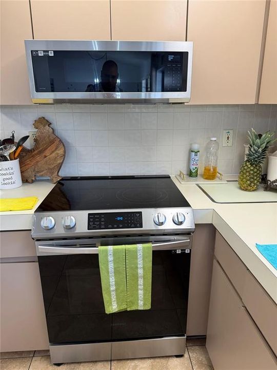 En Venta: $293,900 (2 camas, 2 baños, 1476 Pies cuadrados)