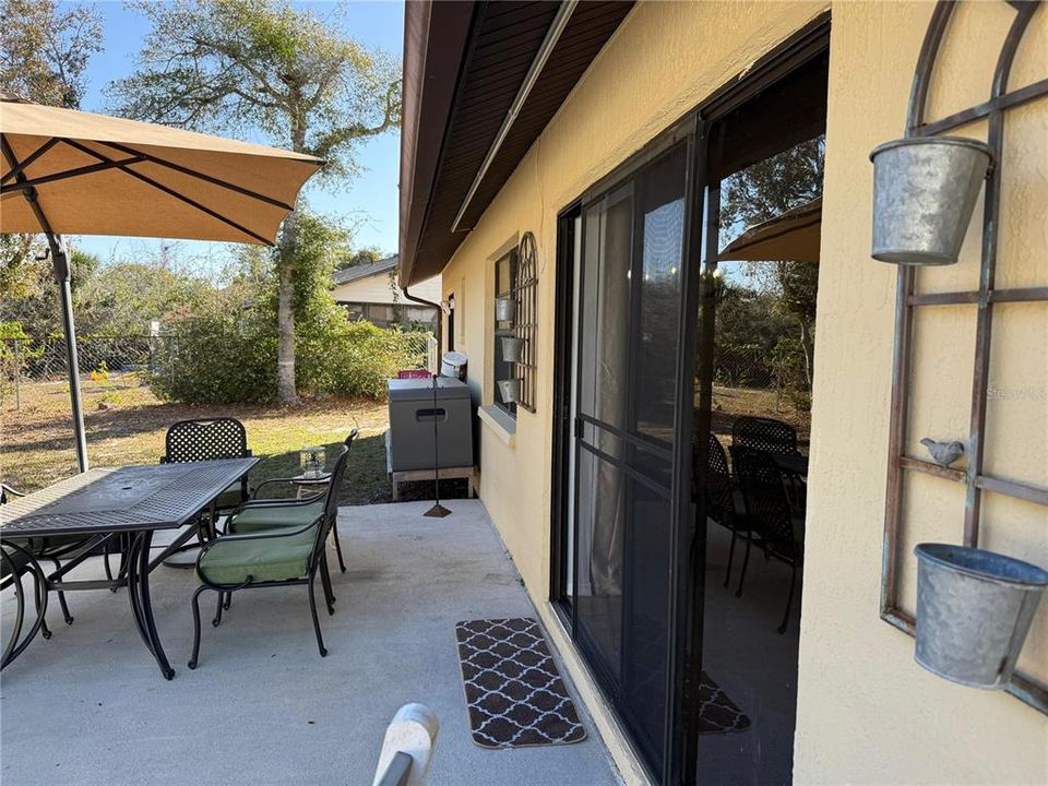 En Venta: $293,900 (2 camas, 2 baños, 1476 Pies cuadrados)