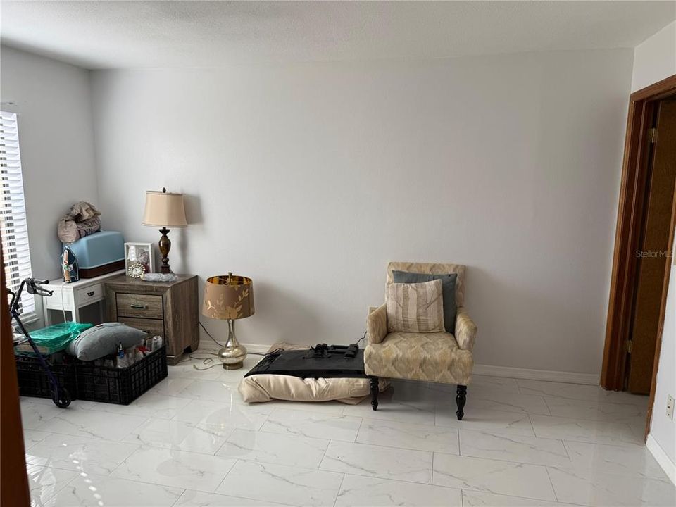 En Venta: $293,900 (2 camas, 2 baños, 1476 Pies cuadrados)