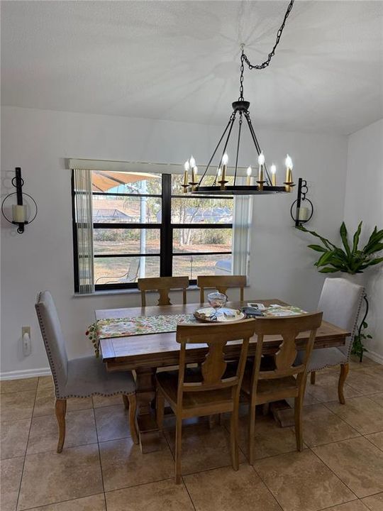 En Venta: $293,900 (2 camas, 2 baños, 1476 Pies cuadrados)