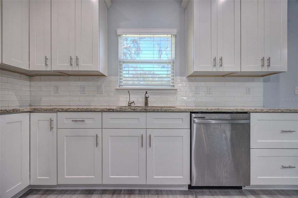 En Venta: $350,000 (3 camas, 2 baños, 1347 Pies cuadrados)