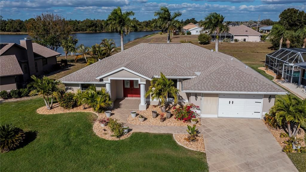 На продажу: $449,900 (3 спален, 2 ванн, 2083 Квадратных фут)