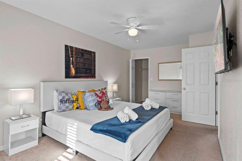 На продажу: $269,900 (3 спален, 3 ванн, 1440 Квадратных фут)