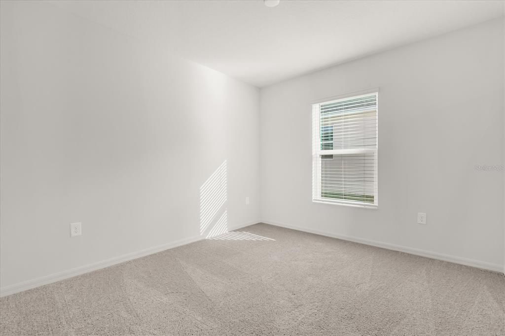 На продажу: $388,202 (4 спален, 2 ванн, 1707 Квадратных фут)