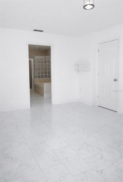 En Venta: $465,000 (4 camas, 2 baños, 1555 Pies cuadrados)