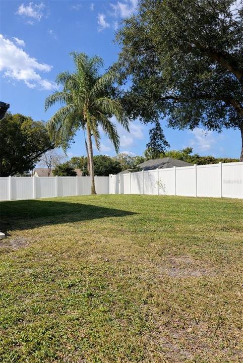 En Venta: $465,000 (4 camas, 2 baños, 1555 Pies cuadrados)