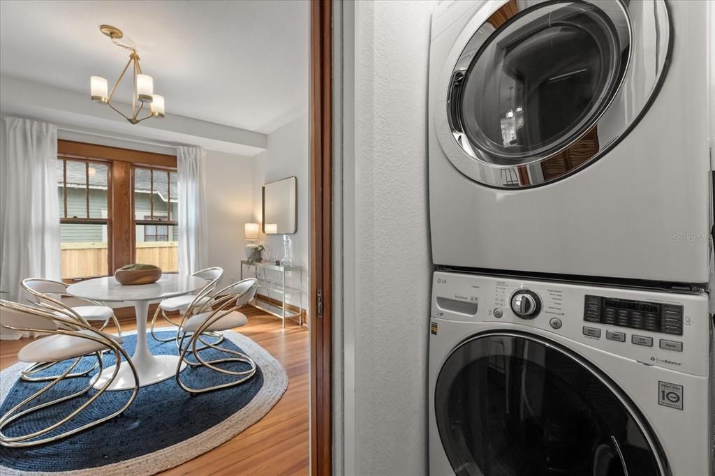 待售: $689,900 (4 贝兹, 3 浴室, 1824 平方英尺)