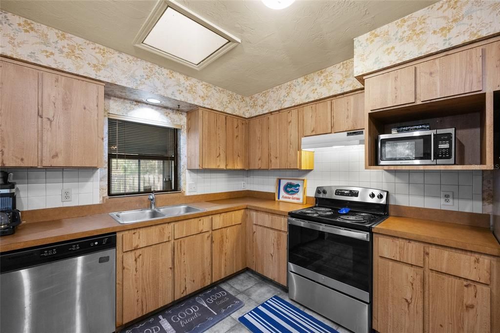 En Venta: $289,000 (2 camas, 2 baños, 1270 Pies cuadrados)