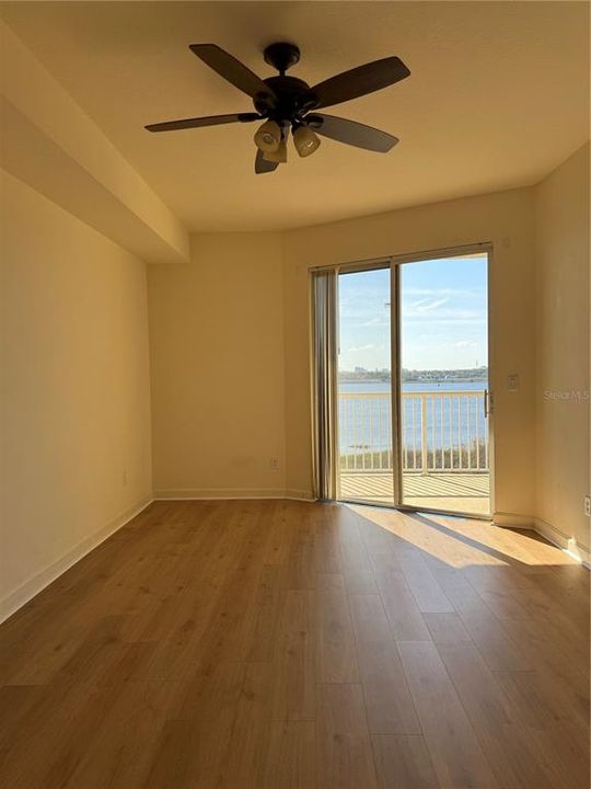 En Venta: $328,000 (3 camas, 2 baños, 1775 Pies cuadrados)