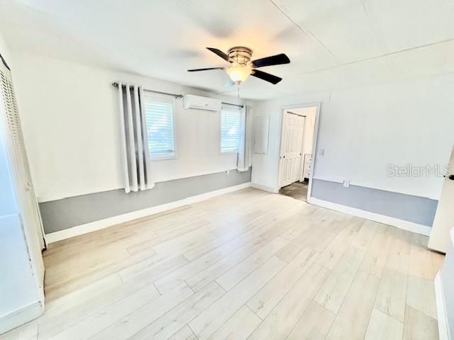 В аренду: $1,700 (2 спален, 2 ванн, 1084 Квадратных фут)