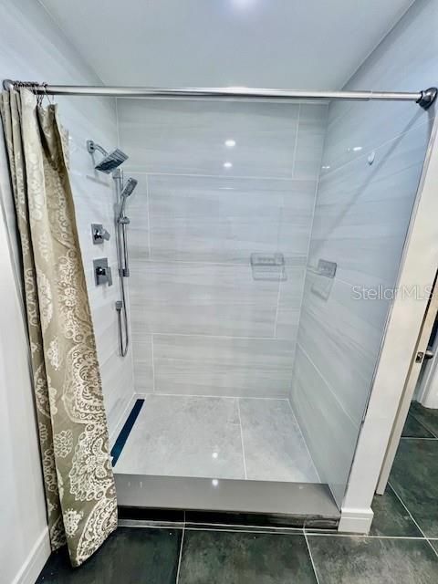 В аренду: $1,700 (2 спален, 2 ванн, 1084 Квадратных фут)