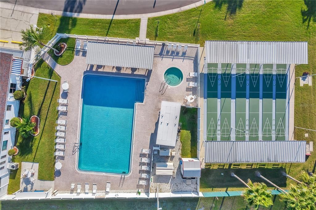 В аренду: $1,700 (2 спален, 2 ванн, 1084 Квадратных фут)