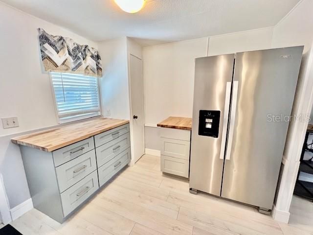 В аренду: $1,700 (2 спален, 2 ванн, 1084 Квадратных фут)