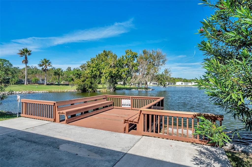 В аренду: $1,700 (2 спален, 2 ванн, 1084 Квадратных фут)