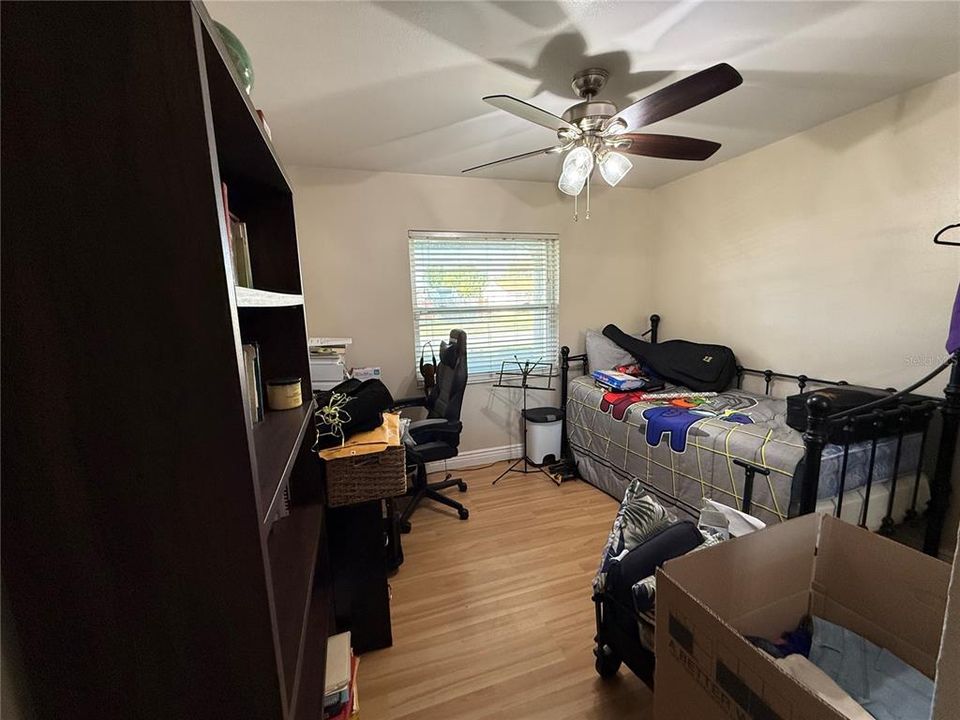 For Sale: $315,000 (3 beds, 2 baths, 1120 Square Feet)