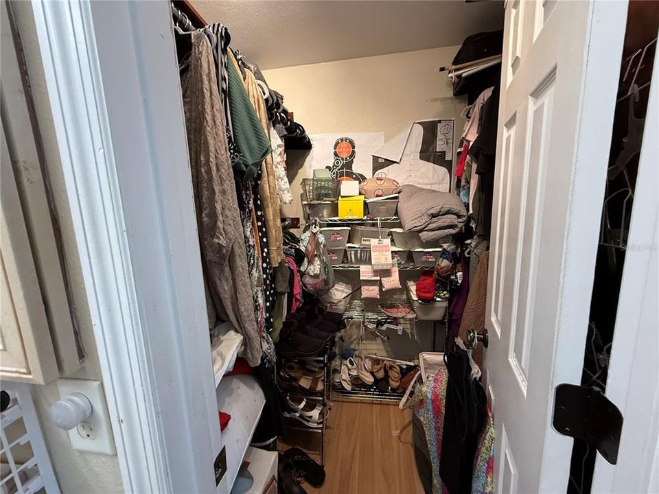 For Sale: $315,000 (3 beds, 2 baths, 1120 Square Feet)