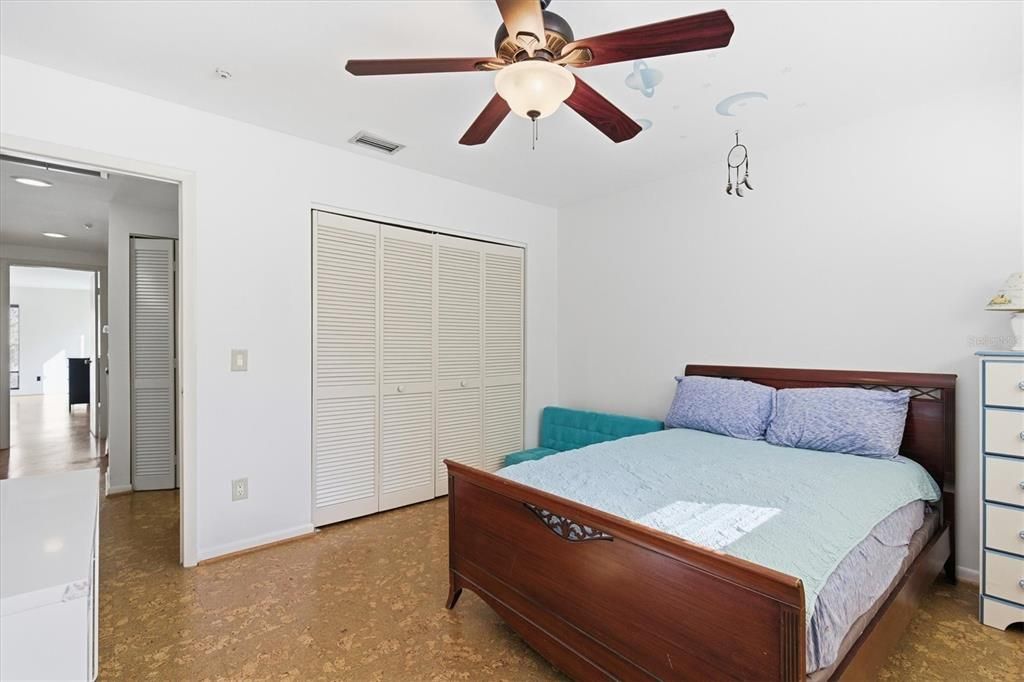 En Venta: $299,000 (3 camas, 2 baños, 1652 Pies cuadrados)