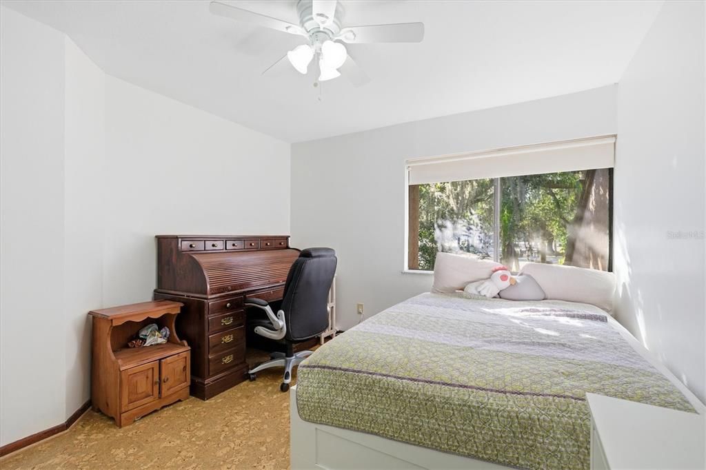 En Venta: $299,000 (3 camas, 2 baños, 1652 Pies cuadrados)