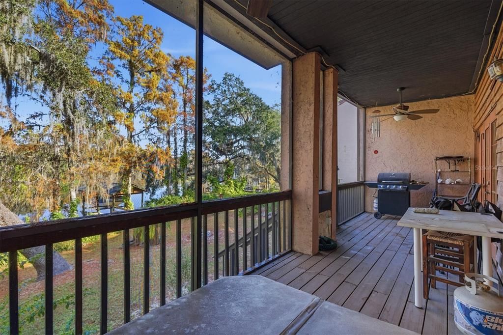 En Venta: $299,000 (3 camas, 2 baños, 1652 Pies cuadrados)