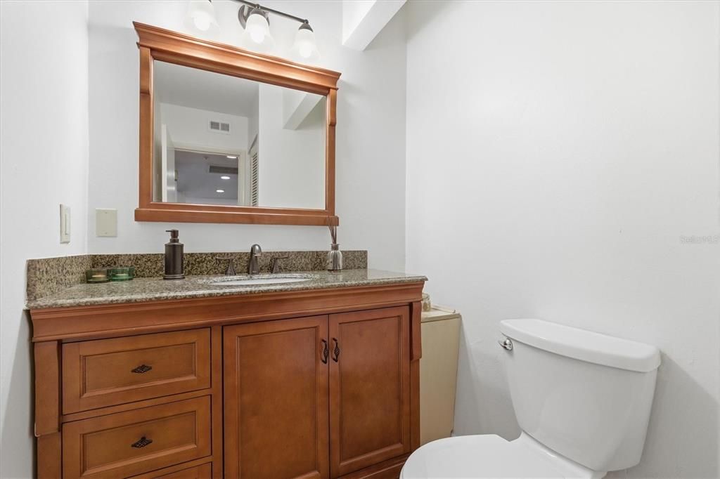 En Venta: $299,000 (3 camas, 2 baños, 1652 Pies cuadrados)