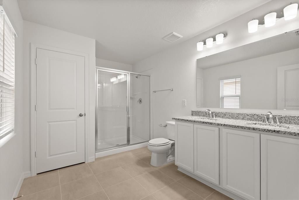 En Venta: $415,865 (4 camas, 2 baños, 2168 Pies cuadrados)