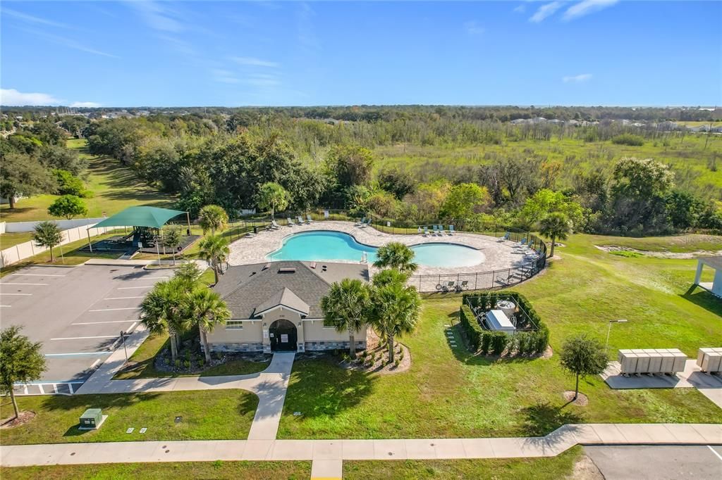 For Rent: $2,000 (4 beds, 2 baths, 1849 Square Feet)