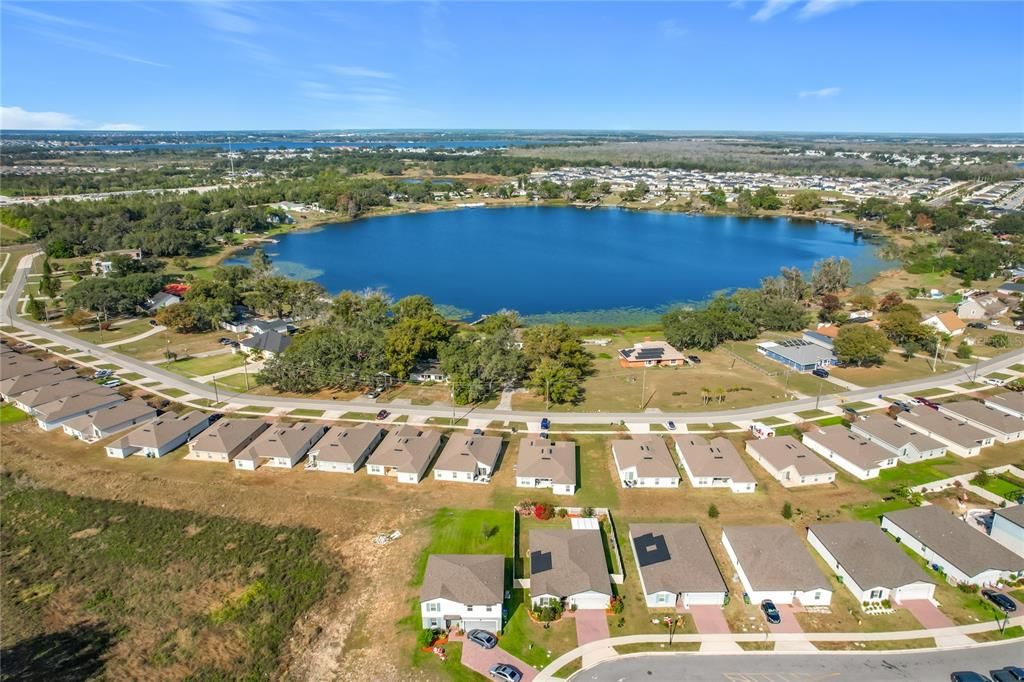 For Rent: $2,000 (4 beds, 2 baths, 1849 Square Feet)