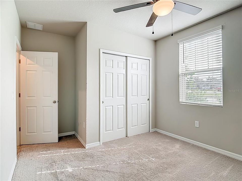 For Rent: $2,000 (4 beds, 2 baths, 1849 Square Feet)