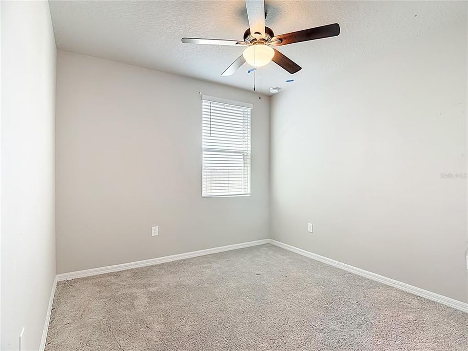 For Rent: $2,000 (4 beds, 2 baths, 1849 Square Feet)