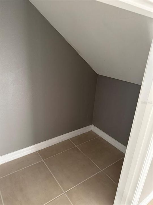 En Venta: $305,000 (3 camas, 2 baños, 1555 Pies cuadrados)