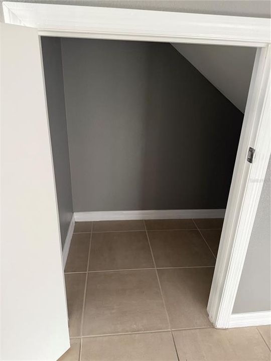 En Venta: $305,000 (3 camas, 2 baños, 1555 Pies cuadrados)