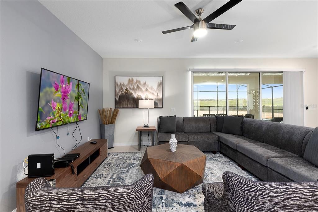 待售: $790,000 (9 贝兹, 6 浴室, 4399 平方英尺)