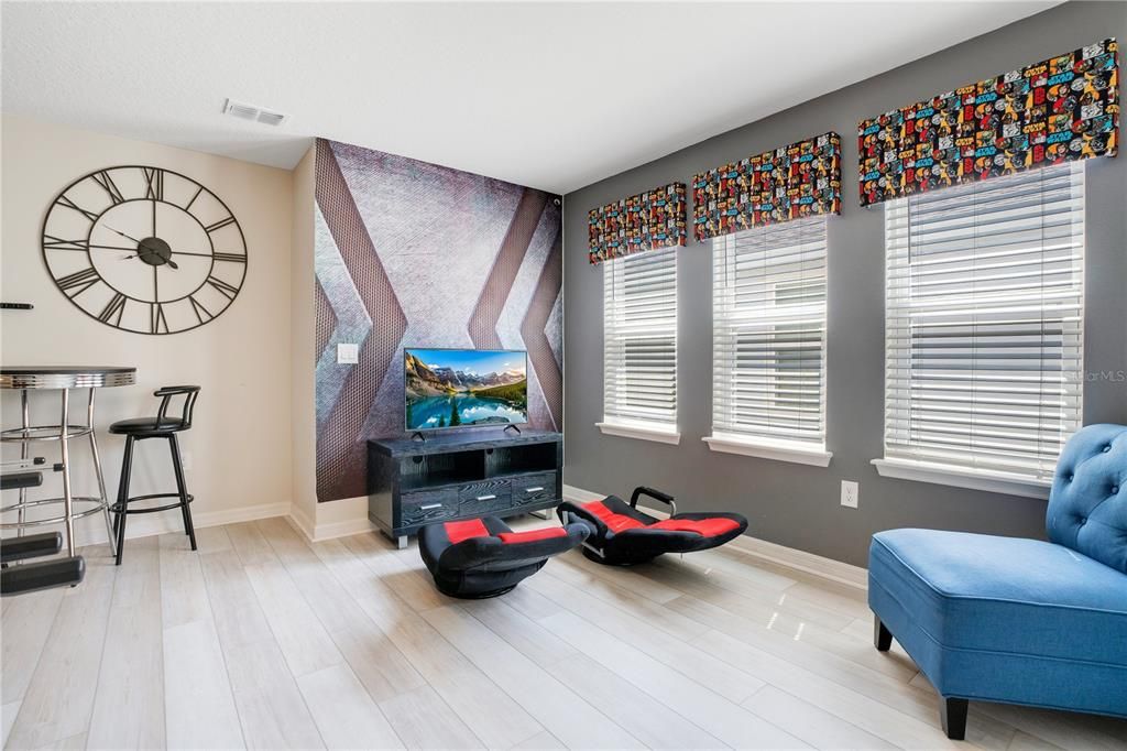 待售: $790,000 (9 贝兹, 6 浴室, 4399 平方英尺)