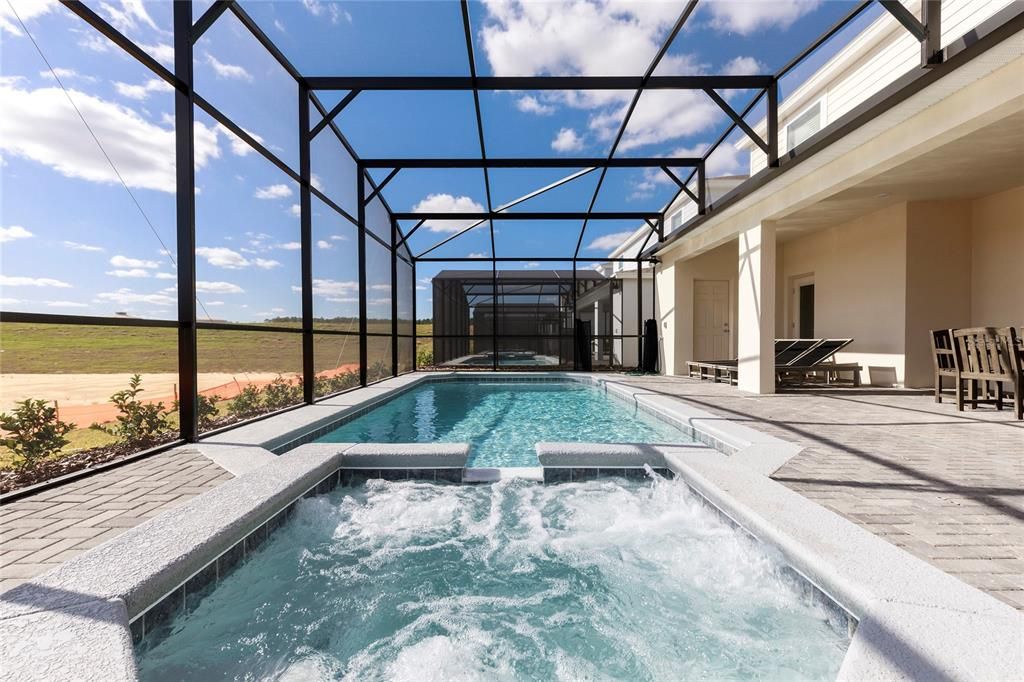 待售: $790,000 (9 贝兹, 6 浴室, 4399 平方英尺)