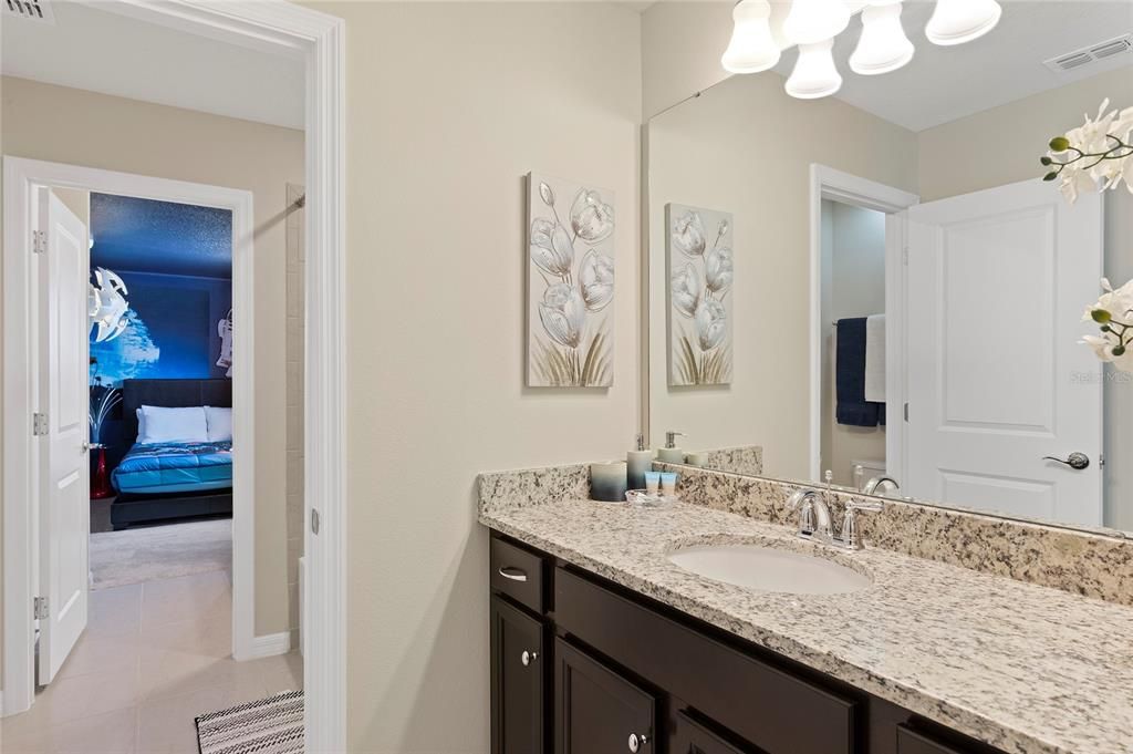 待售: $790,000 (9 贝兹, 6 浴室, 4399 平方英尺)