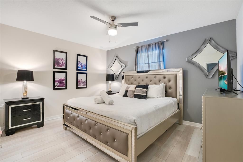 待售: $790,000 (9 贝兹, 6 浴室, 4399 平方英尺)