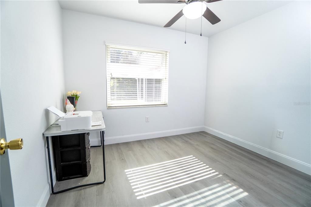 En Venta: $549,900 (4 camas, 2 baños, 1742 Pies cuadrados)