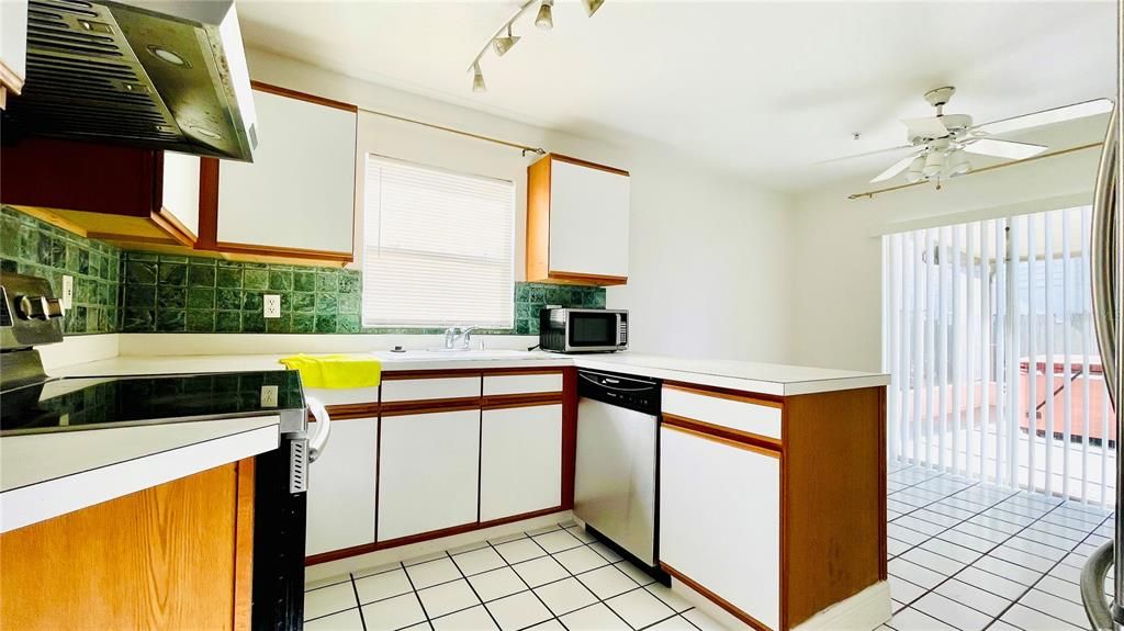 En Renta: $2,300 (3 camas, 2 baños, 1397 Pies cuadrados)