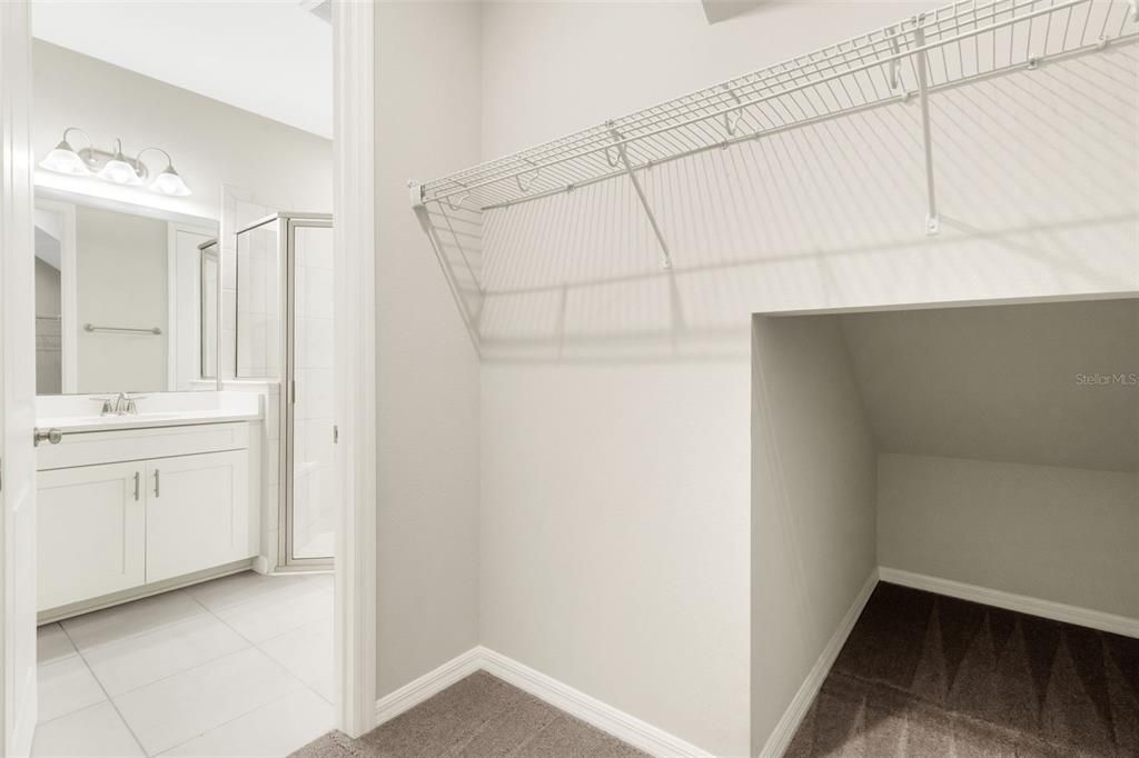 For Sale: $595,500 (4 beds, 3 baths, 2932 Square Feet)