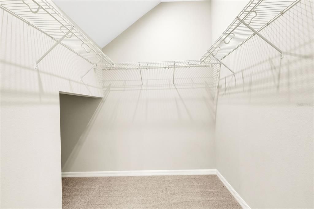 For Sale: $595,500 (4 beds, 3 baths, 2932 Square Feet)