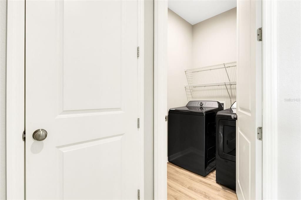 For Sale: $595,500 (4 beds, 3 baths, 2932 Square Feet)