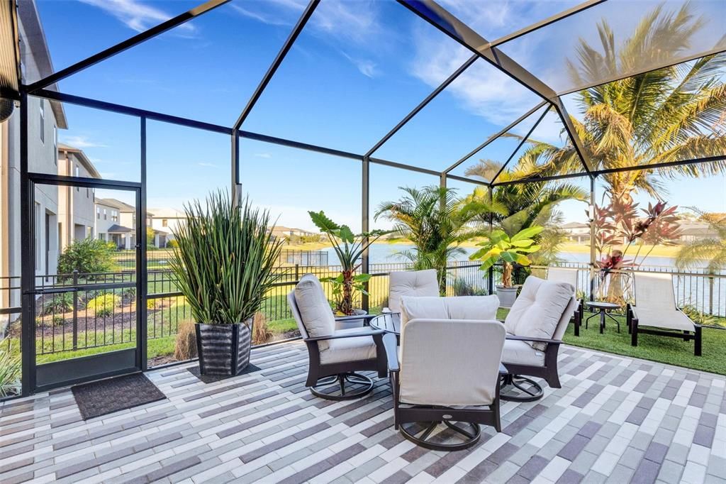 For Sale: $595,500 (4 beds, 3 baths, 2932 Square Feet)