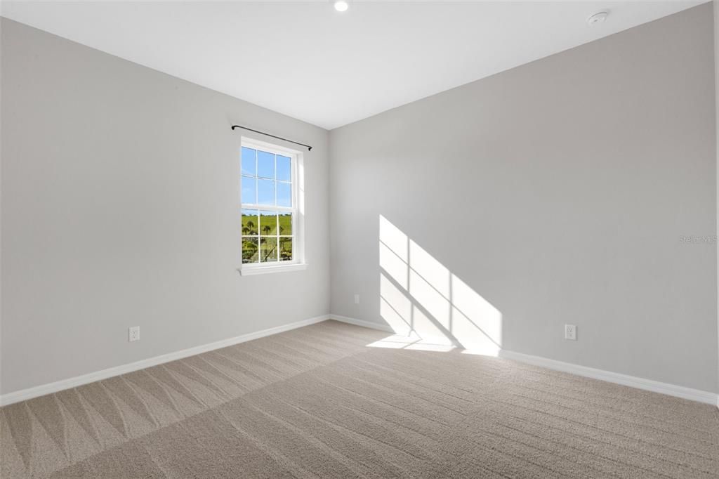 For Sale: $595,500 (4 beds, 3 baths, 2932 Square Feet)