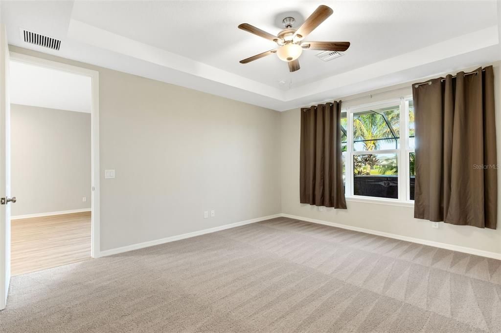 For Sale: $595,500 (4 beds, 3 baths, 2932 Square Feet)