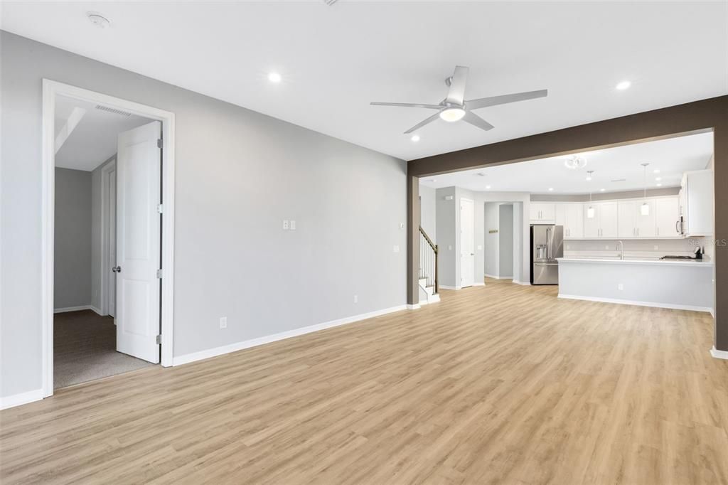 For Sale: $595,500 (4 beds, 3 baths, 2932 Square Feet)