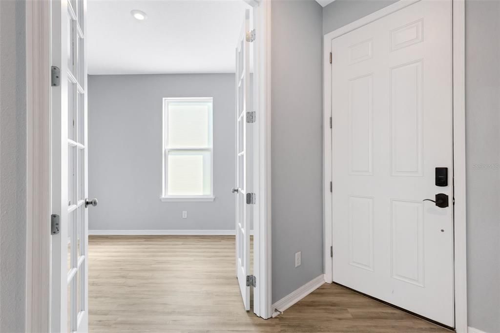 For Sale: $595,500 (4 beds, 3 baths, 2932 Square Feet)