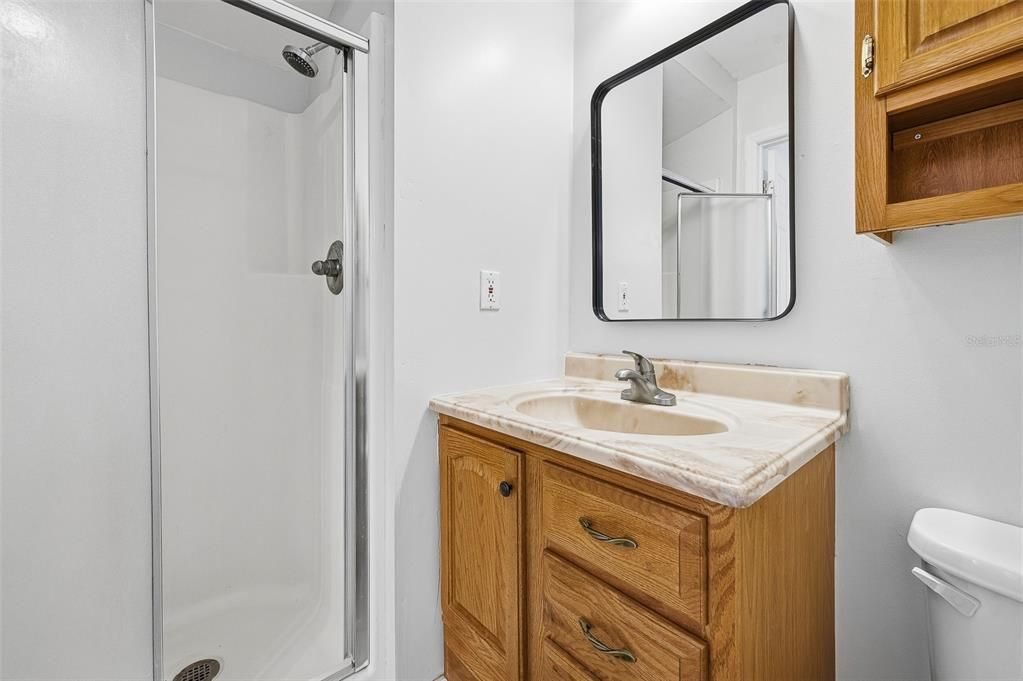 For Sale: $260,000 (3 beds, 2 baths, 1233 Square Feet)